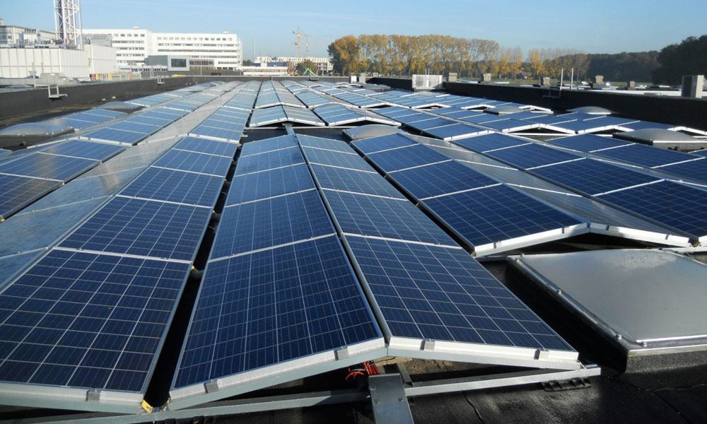 Solar panels on roof University of Utrecht