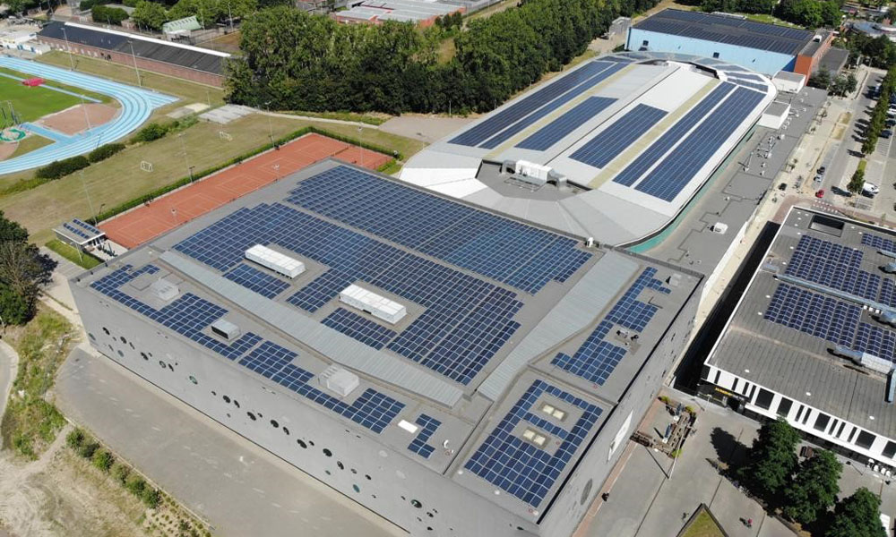Solar panels ice rink Ireen Wust Tilburg