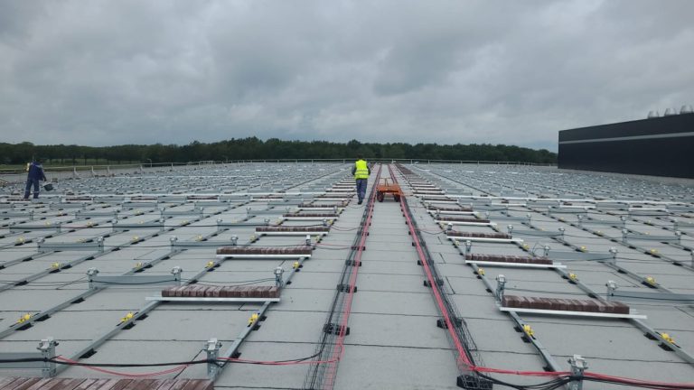 zonnepanelen op zwakke daken